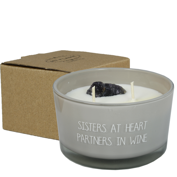 kristal-geurkaars-sisters-at-heart-partners-in wine